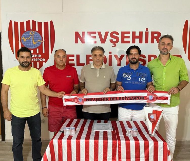 Kayserili Hakan Ertürk, Nevşehir Belediyespor’un yeni teknik direktörü oldu